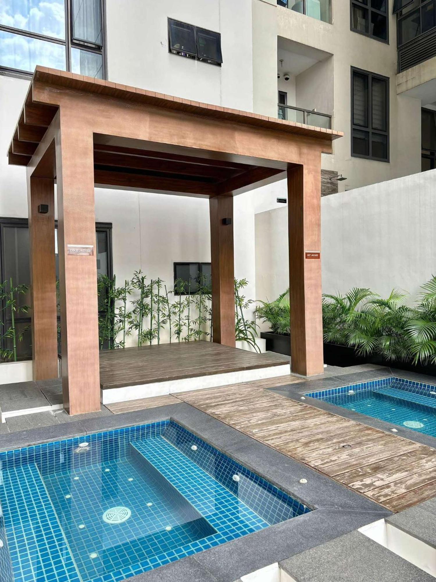 Greenbelt Hamilton Tower 1 Legazpi ماكاتي المظهر الخارجي الصورة