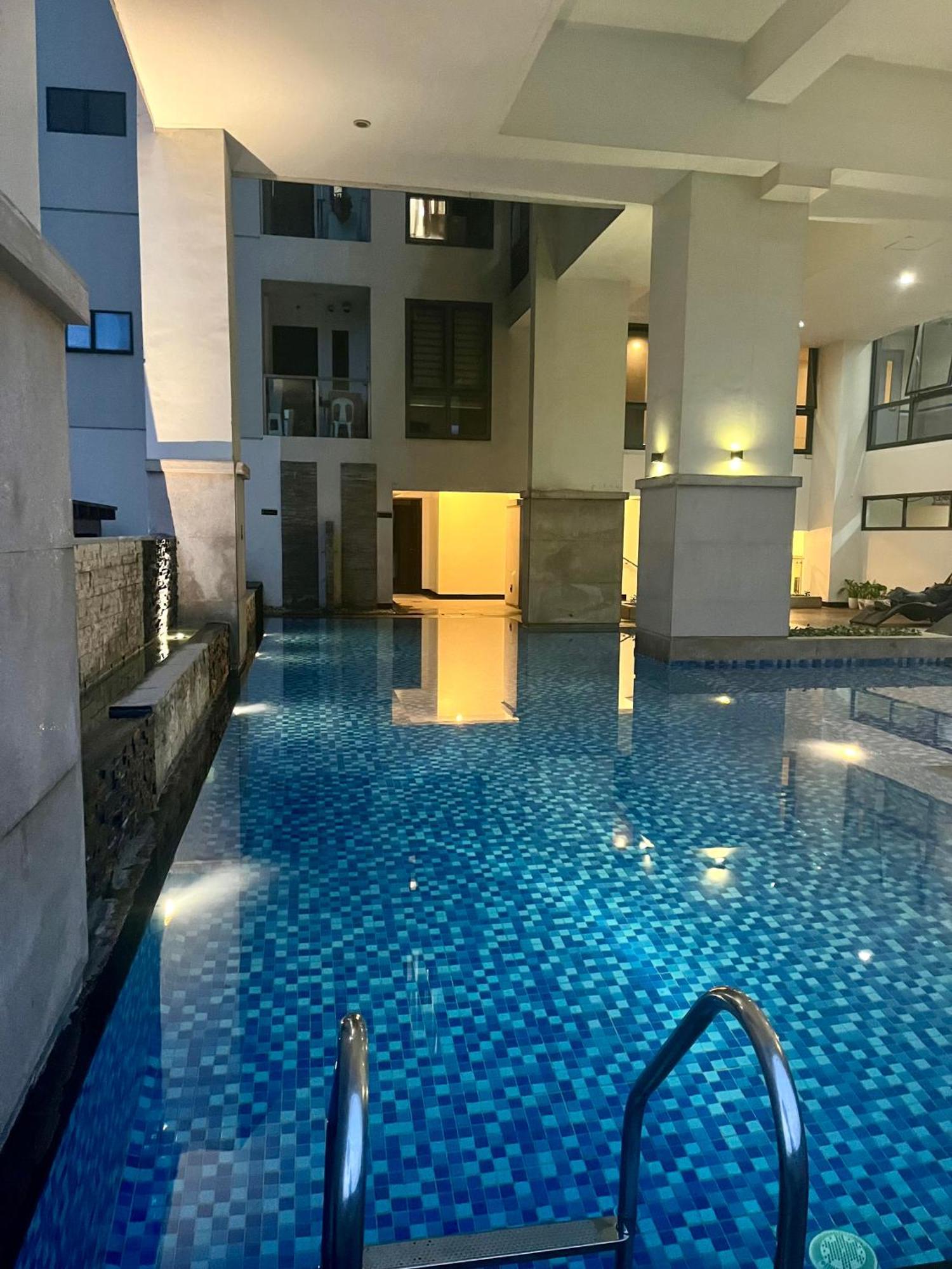 Greenbelt Hamilton Tower 1 Legazpi ماكاتي المظهر الخارجي الصورة